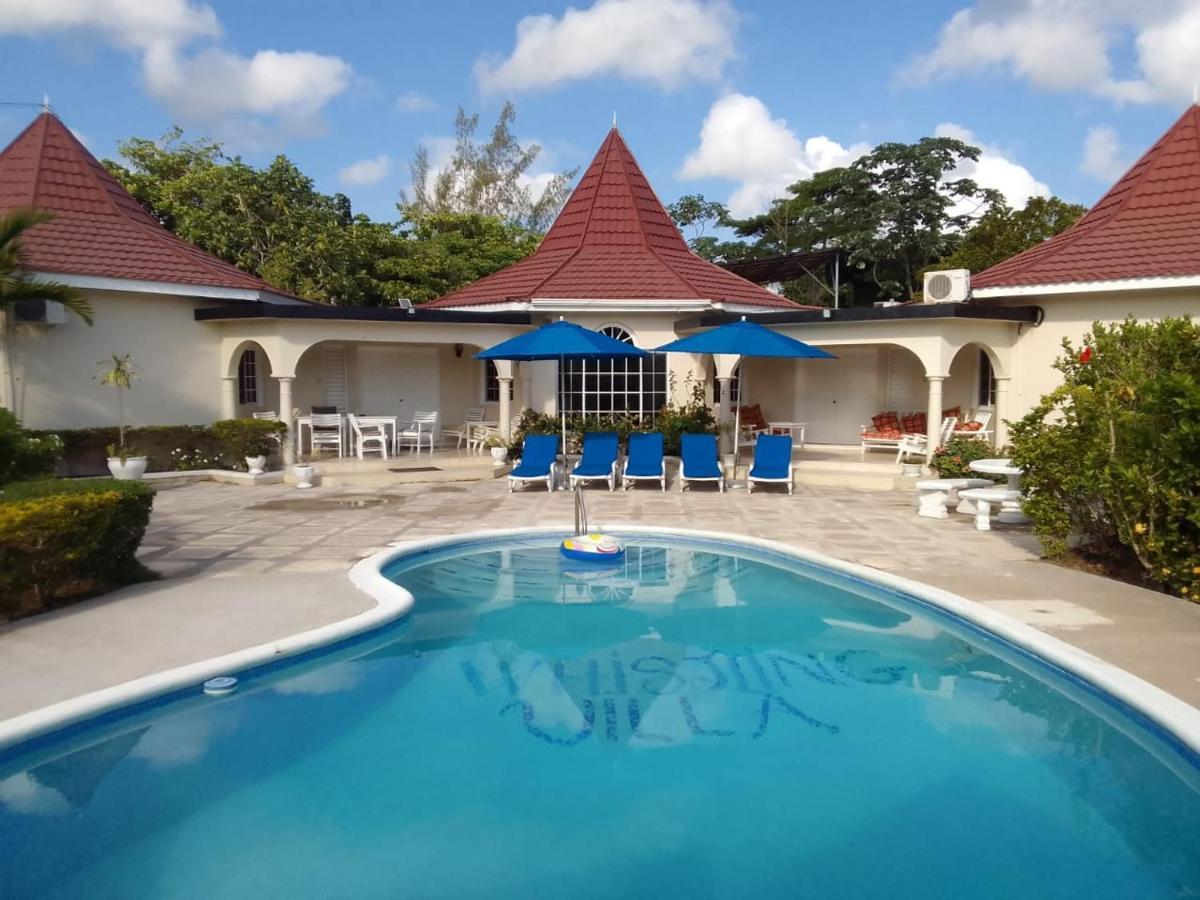 Whistling Villa รันอเวย์เบย์ ภายนอก รูปภาพ
